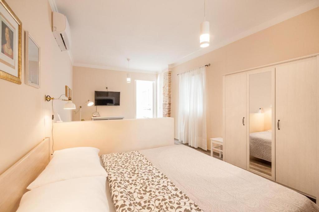 Apartment Karuzz 2 Zadar Exteriör bild